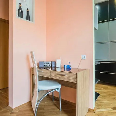 Nezavisimosti 39 Ploschady Pobedy Minsk